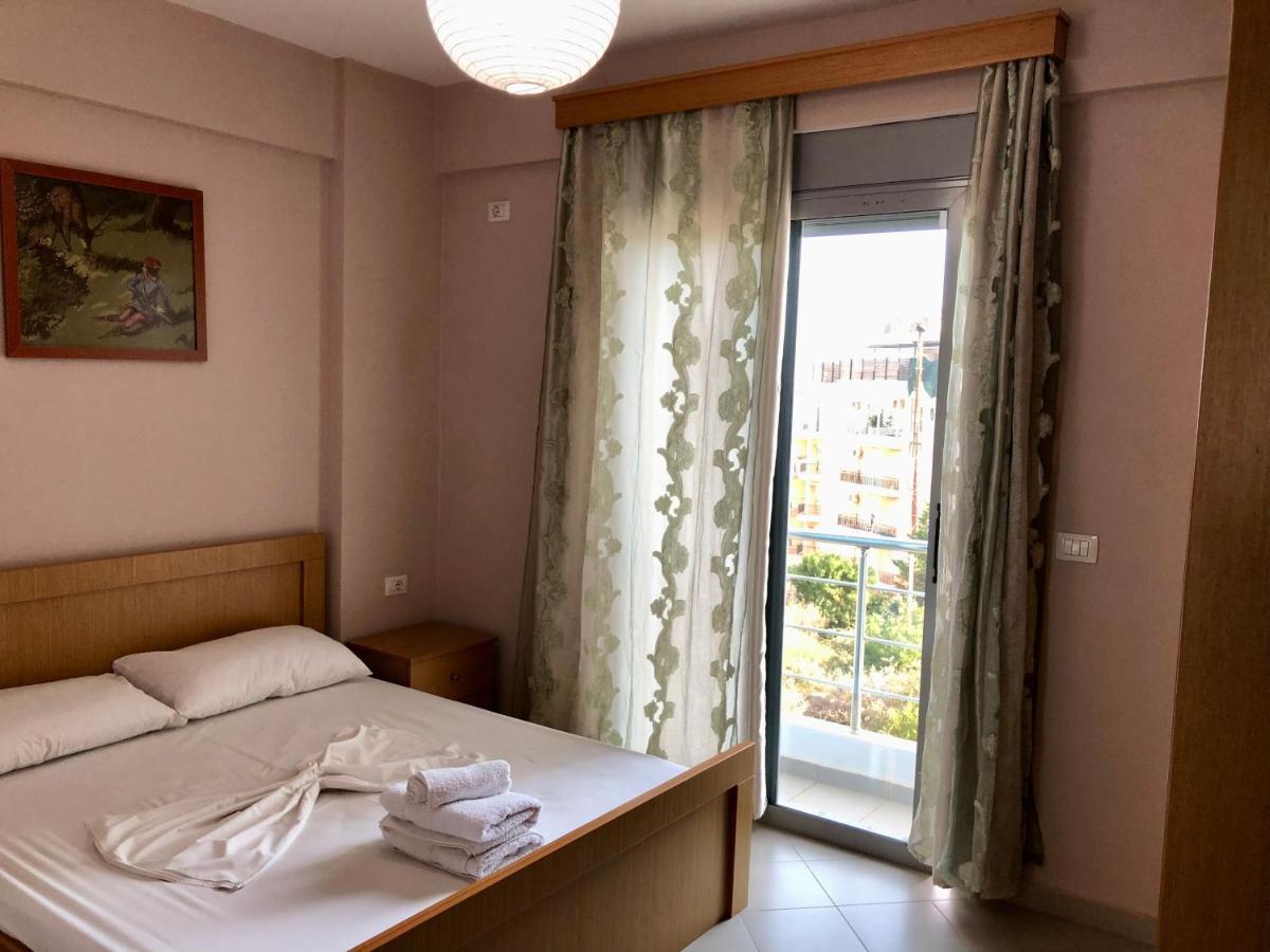 Lorenso Guest House Саранда Экстерьер фото