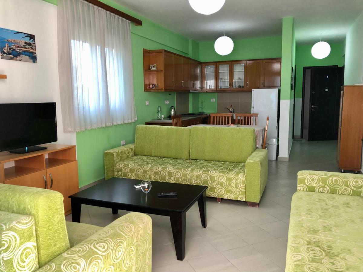 Lorenso Guest House Саранда Экстерьер фото
