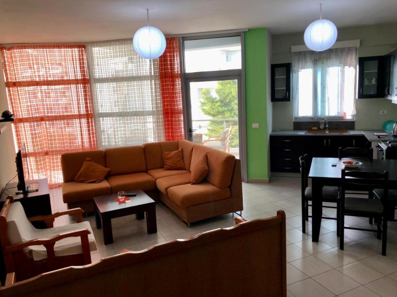 Lorenso Guest House Саранда Экстерьер фото