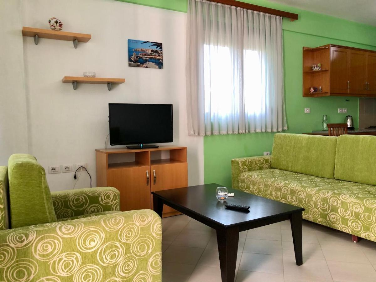 Lorenso Guest House Саранда Экстерьер фото