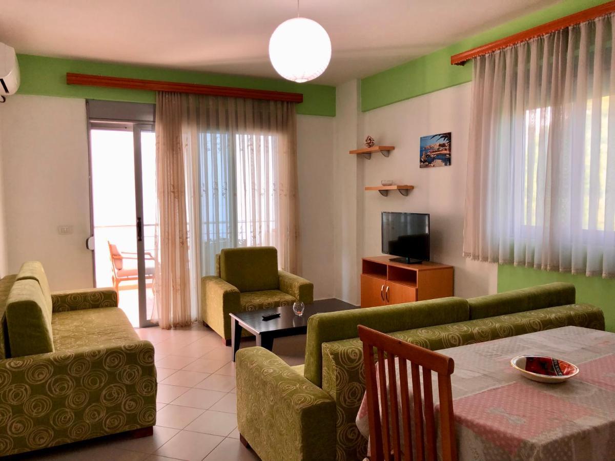 Lorenso Guest House Саранда Экстерьер фото