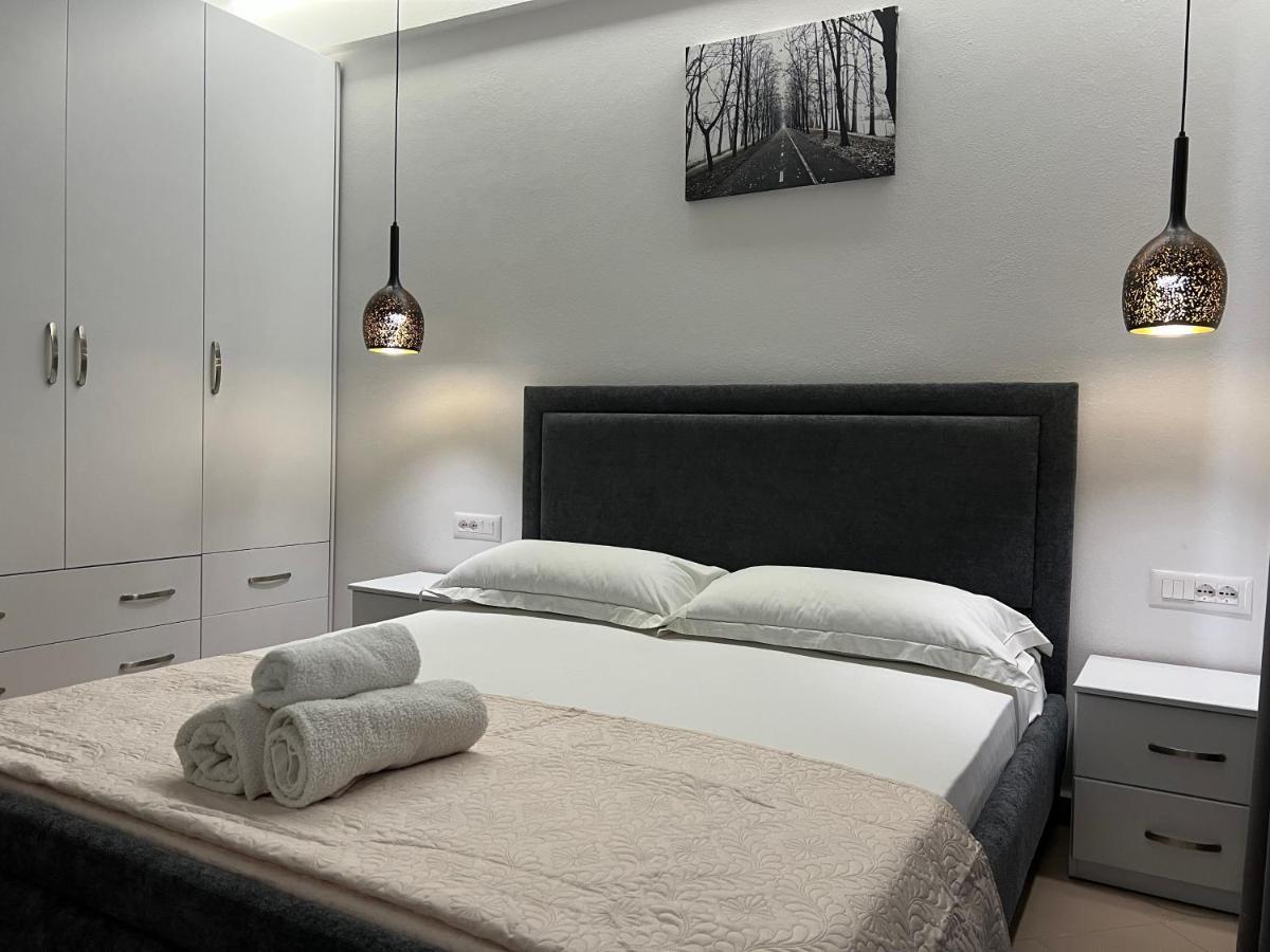 Lorenso Guest House Саранда Экстерьер фото